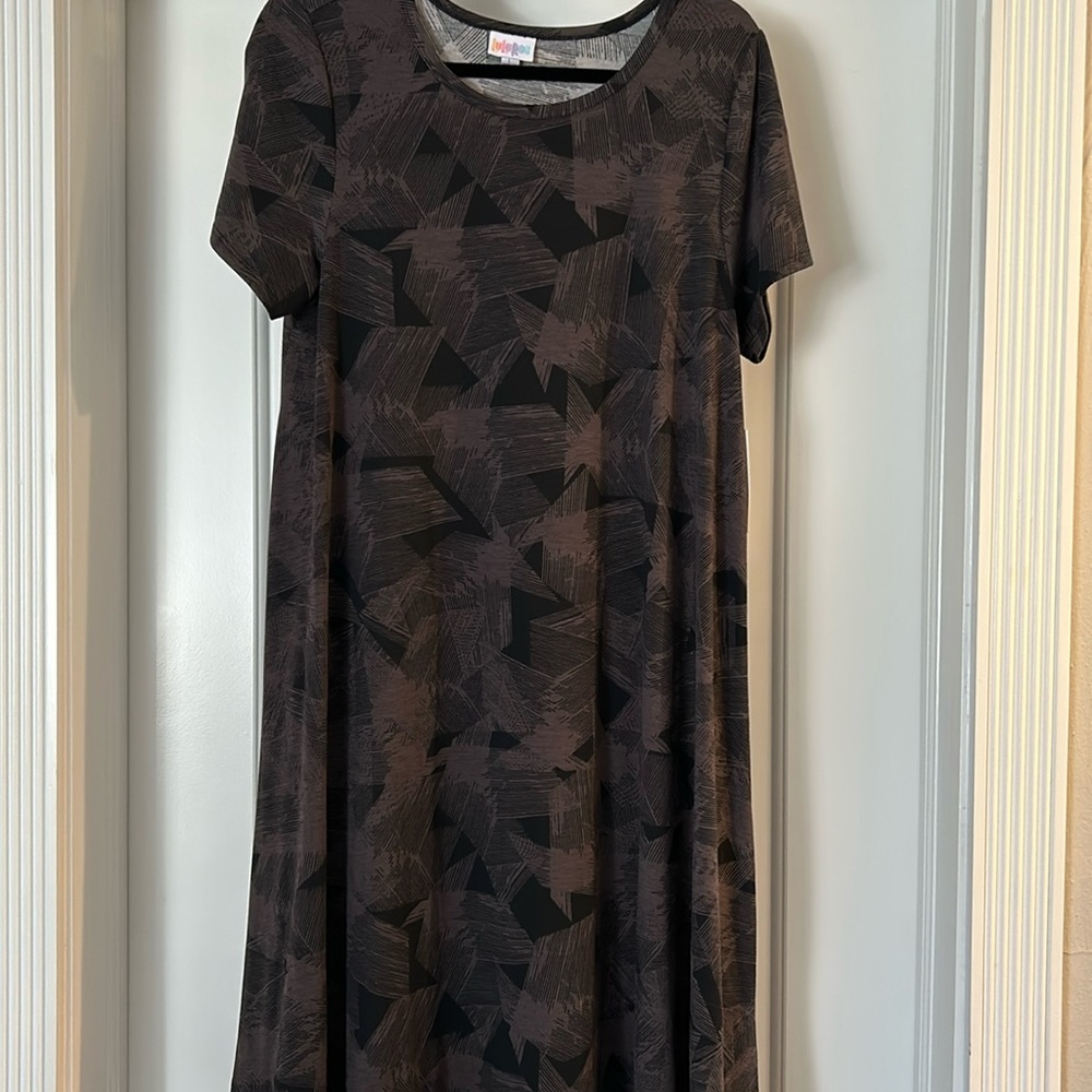 LuLaRoe large Carly dress black and gray